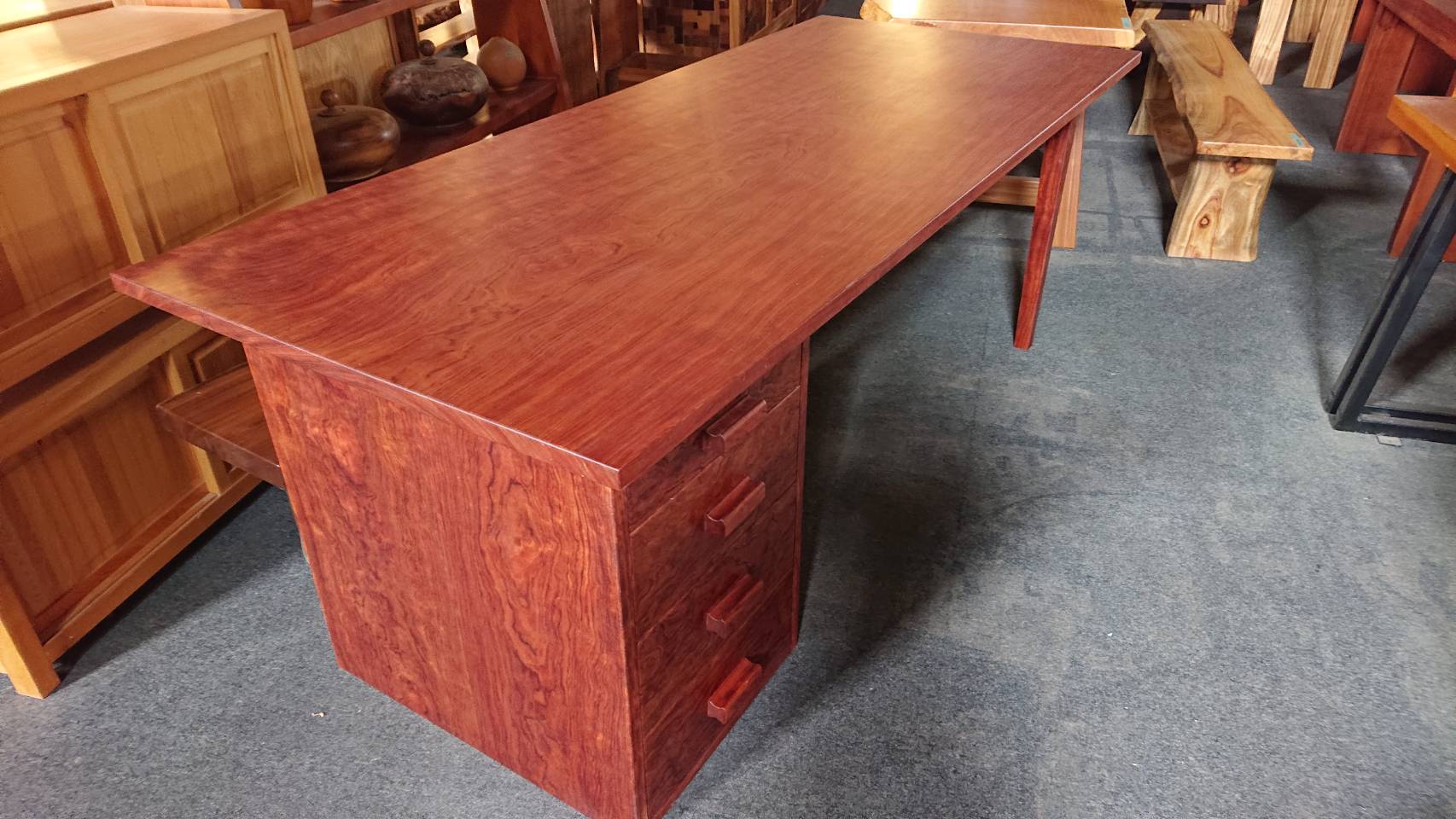 非洲花梨 原木辦公桌 原木書桌
